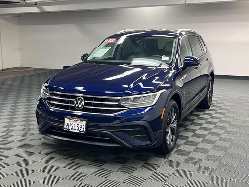 2023 Volkswagen Tiguan 2.0T SE