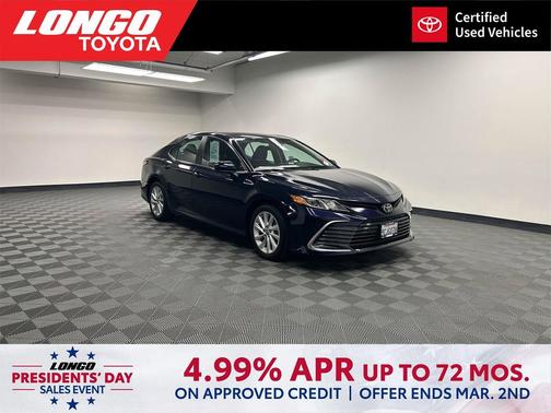 2022 Toyota Camry LE
