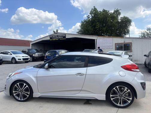 Ironman Silver Metallic 2017 Hyundai Veloster Turbo
