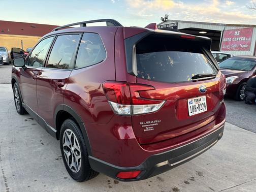 2019 Subaru Forester Premium