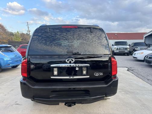 2010 INFINITI QX56 Base