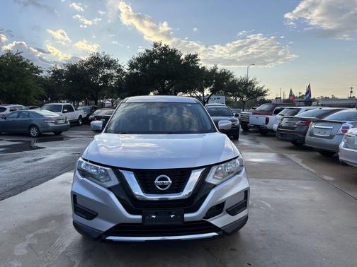 Brilliant Silver 2017 Nissan Rogue S