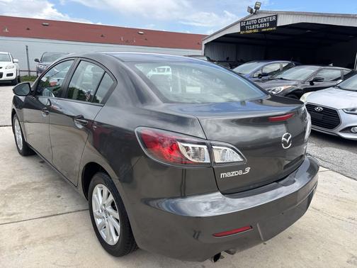 Gray 2013 Mazda Mazda3 i Touring