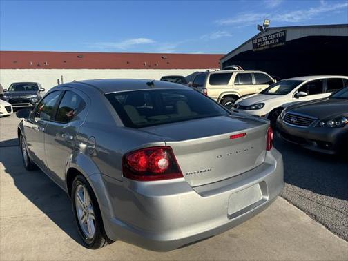 2014 Dodge Avenger SE