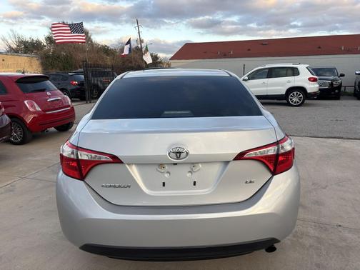 2016 Toyota Corolla LE