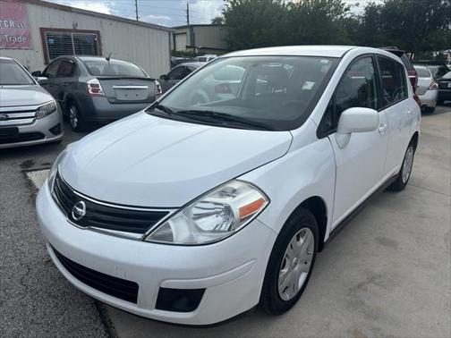2012 Nissan Versa 1.8 S