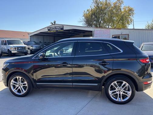 2015 Lincoln MKC Base