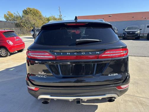 2015 Lincoln MKC Base