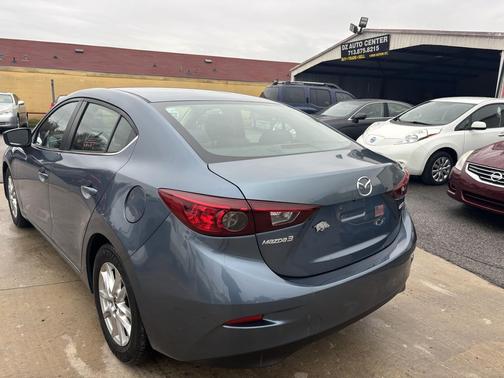 2016 Mazda Mazda3 i Sport