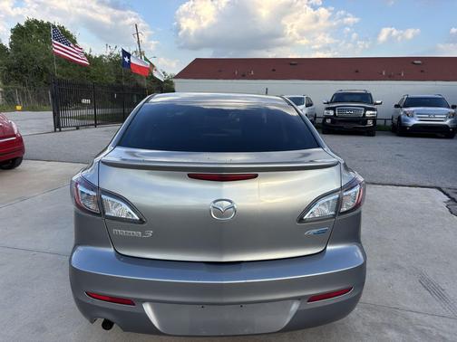 Gray 2012 Mazda Mazda3 i Touring