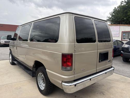 Pueblo Gold Metallic 2011 Ford E350 Super Duty XLT