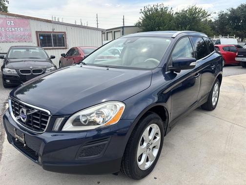 Blue 2012 Volvo XC60 T6 R-Design Platinum
