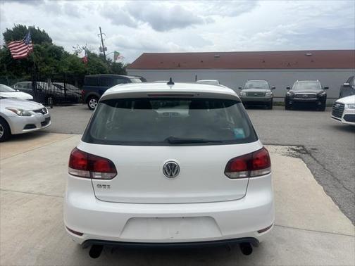 2014 Volkswagen GTI Wolfsburg Edition
