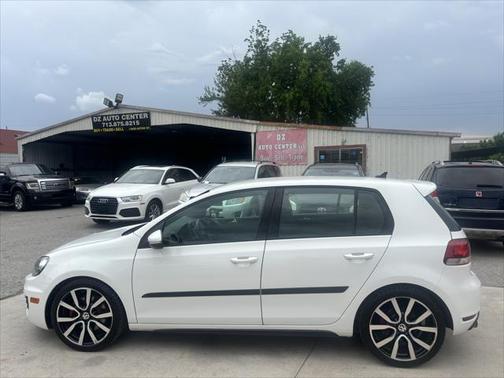 2014 Volkswagen GTI Wolfsburg Edition