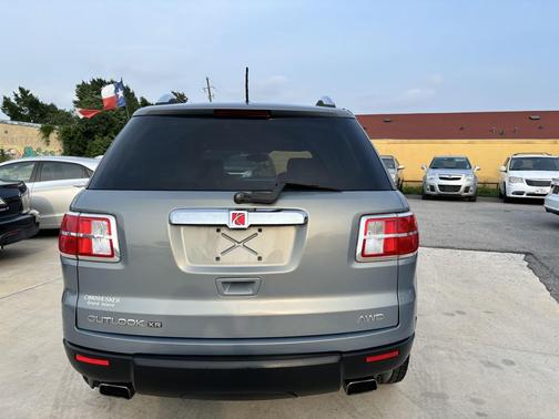2008 Saturn Outlook XR