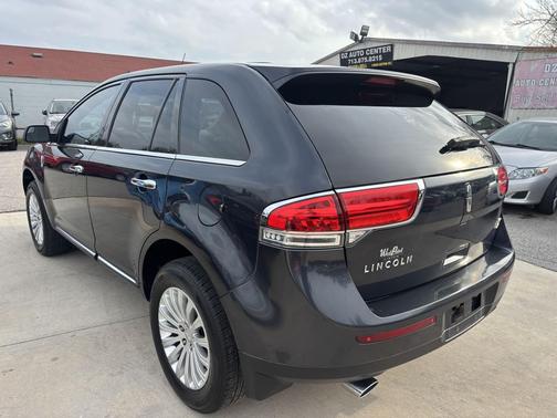 2013 Lincoln MKX Base