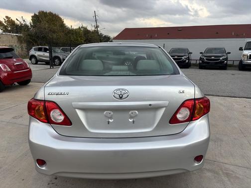 2009 Toyota Corolla S