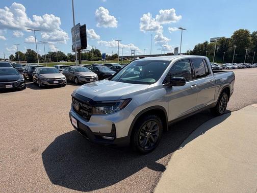 Solar Silver Metallic 2024 Honda Ridgeline Truck