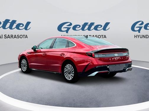 2025 Hyundai SONATA Hybrid Limited