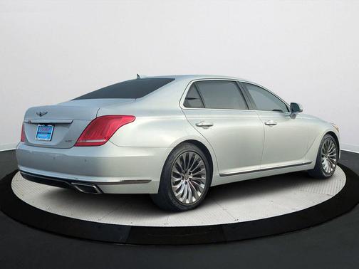 2017 Genesis G90 Premium