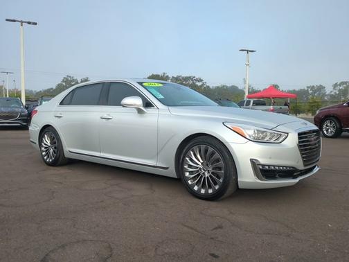 2017 Genesis G90 Premium