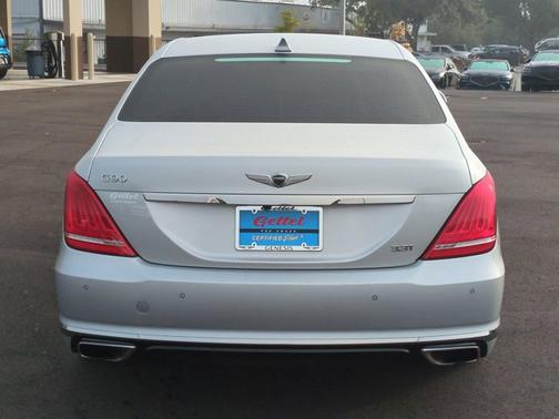 2017 Genesis G90 Premium