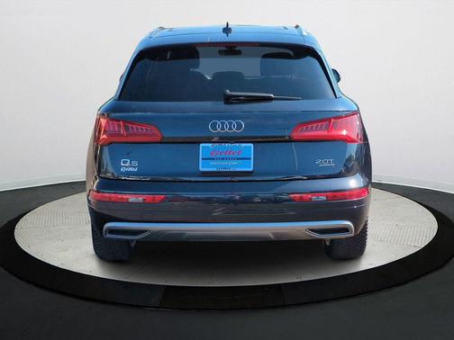 2018 Audi Q5 2.0T Tech Premium