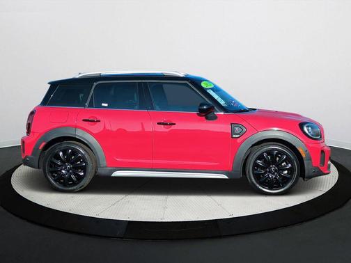 2023 MINI Countryman Cooper S