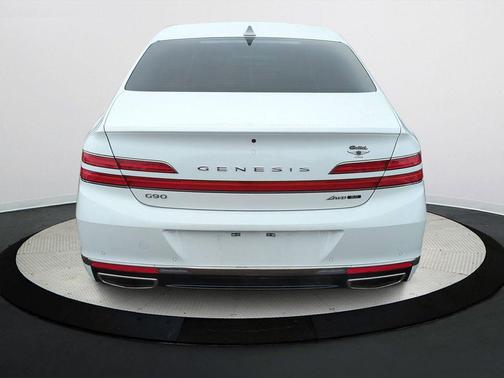 2022 Genesis G90 5.0 Ultimate