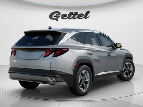 Shimmering Silver 2026 Hyundai TUCSON Hybrid SEL