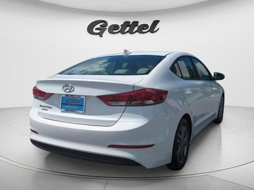 Quartz White Pearl 2018 Hyundai ELANTRA SEL