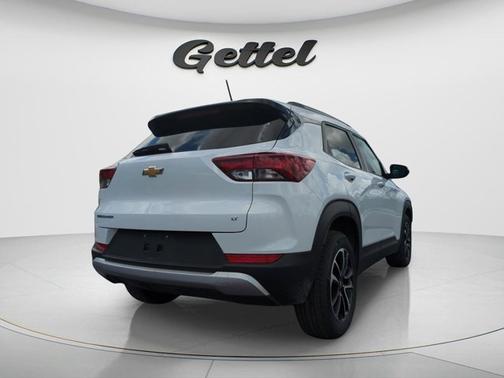 Summit White 2025 Chevrolet Trailblazer LT