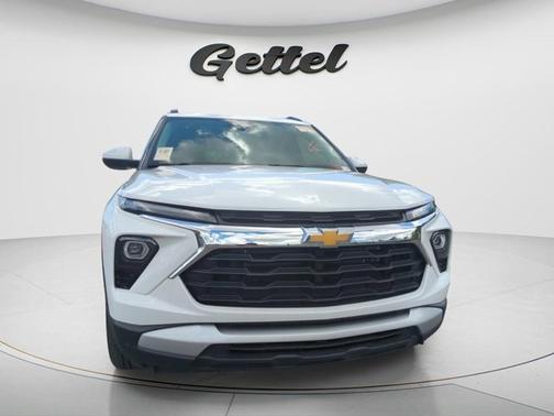 Summit White 2025 Chevrolet Trailblazer LT
