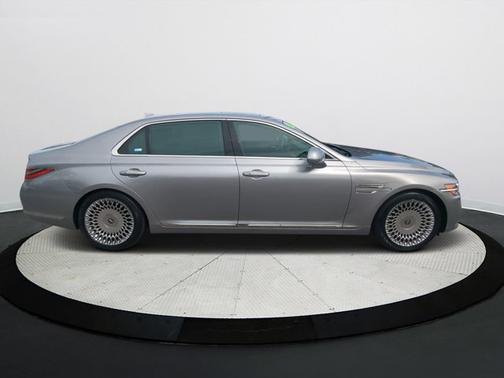 2022 Genesis G90 5.0 Ultimate