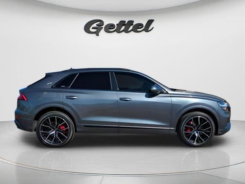 2023 Audi Q8 55 Premium Plus