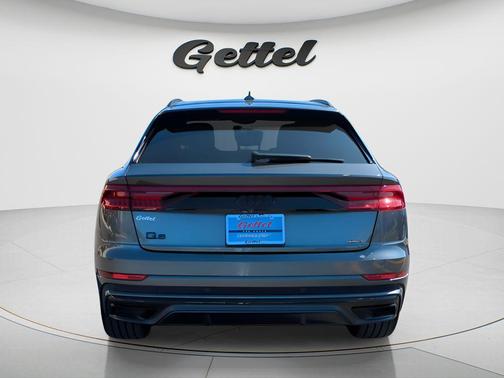 2023 Audi Q8 55 Premium Plus