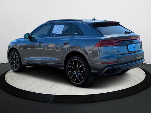 2023 Audi Q8 55 Premium Plus