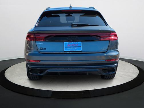 2023 Audi Q8 55 Premium Plus