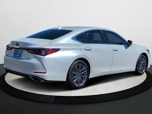 2020 Lexus ES 350 Base