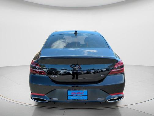 2025 Genesis G70 3.3T RWD Sport Advanced