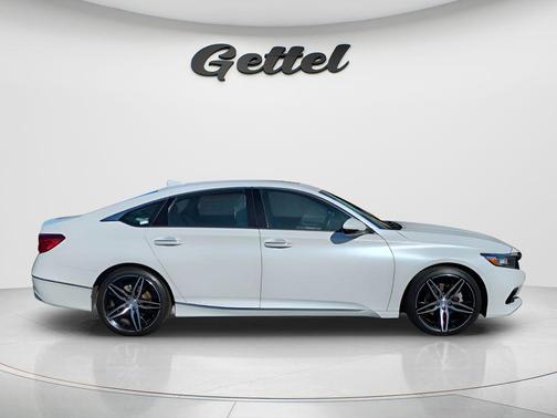 2022 Honda Accord Touring 2.0T