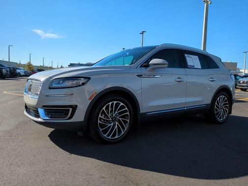 2020 Lincoln Nautilus Reserve