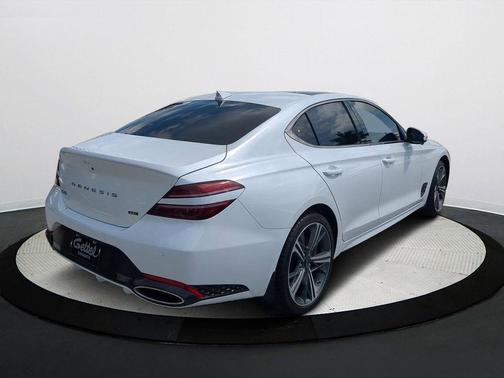 2025 Genesis G70 3.3T RWD Sport Advanced