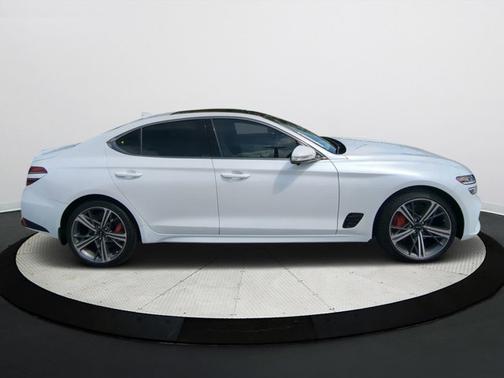2025 Genesis G70 3.3T RWD Sport Advanced