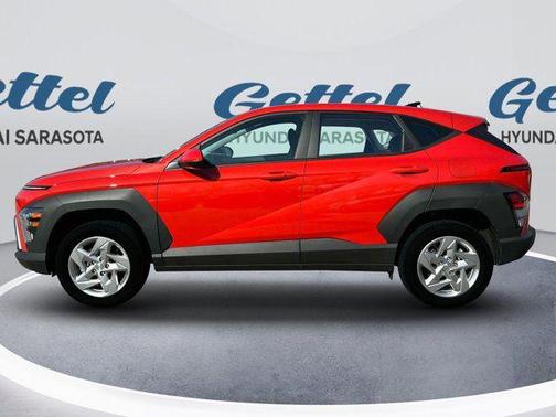 2025 Hyundai KONA SE