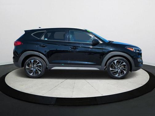 2020 Hyundai TUCSON Sport