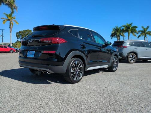 2020 Hyundai TUCSON Sport