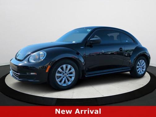 2016 Volkswagen Beetle 1.8T Wolfsburg Edition w/PZEV