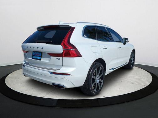 2021 Volvo XC60 T5 Inscription