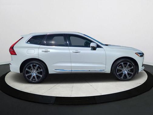 2021 Volvo XC60 T5 Inscription